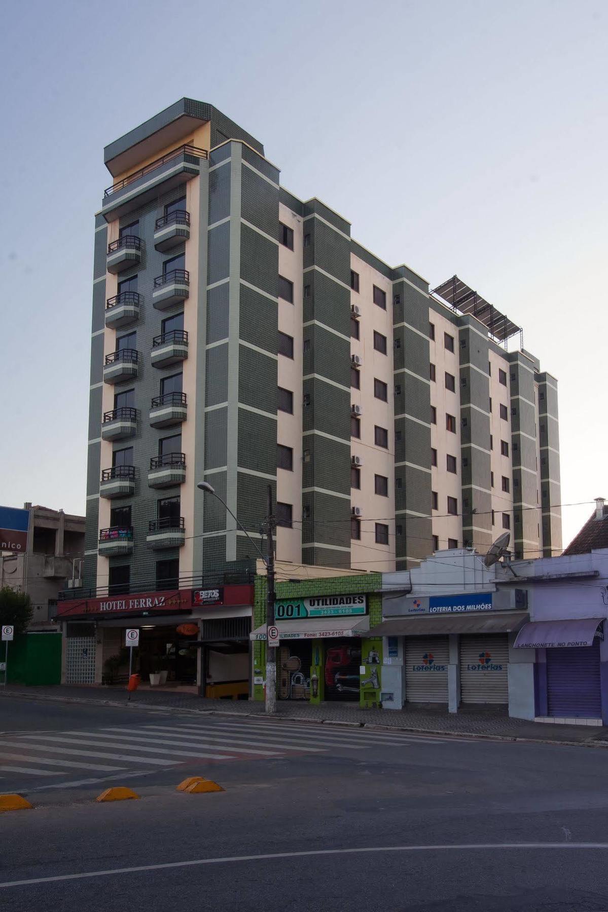 Hotel Ferraz Pouso Alegre Eksteriør bilde